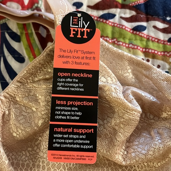 New Lilyette Less projection beige bra in 36DD - Picture 3 of 8